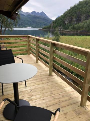 Elvegard Fjordcamp Hotel Grov Exterior photo